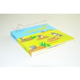 Stratification brillante personnalisée comique enfants livre impression brillant finition de surface