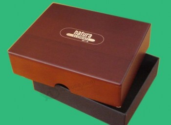 гофрированная упаковочная коробка для рынка США с горячим тиснением