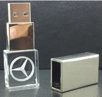 Op MEenEent Met uw loGo voor hooGwEenEenrdiGe proMotionele EenCryl USB FlEenSh drive. Heet DuiM drive Met 3d op MEenEent GeMEenEenkte loGo