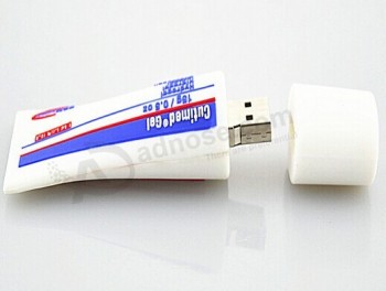 GroßhEinndel benutzerdefinierte billiGe MEinßGeSChneiderte HEinutpfleGe-Produkte ForM USB-FeStplEintte