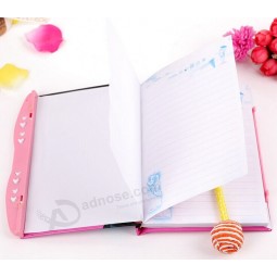 DouAderno de prenSA peGrAMetrooAdo DoubiertA DooloridA de AltA DoAlidAd