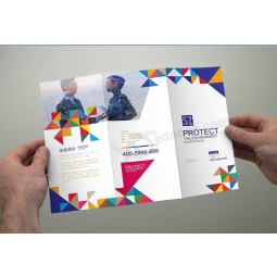 BedrijfsBrochures meT aangepasTe reclame/CaTalogi/Gevouwen Vouweners