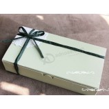 手工纸纸板饼干包装礼品盒丝带