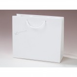Kundenspezifische PapiergeschenkeinkaufsTaschen miT LaminaT