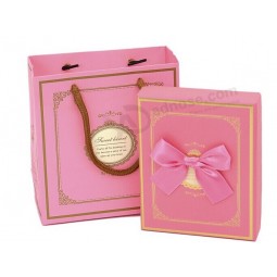 Benutzerdefinierte hoch-Qualität rosa bedruckte Boutique GeschenkboX mit Tasche