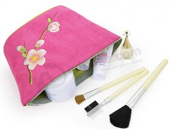 AangeVaderste hoge kwaliteit Snelverkopende roze borduurwerk make-up tas