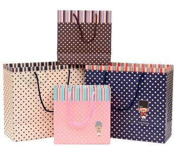 Commercio all'ingrosso di alta personalizzato-Fine shopping bags di carta per abbigliamento (Pb-001)