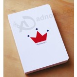 Kleine hardCover agenda met rode kroon voor op maat met uw logo