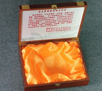 Boîte en bois d'emballage de produit de santé avec l'insertion d'or pour la Coutume avec votre logo