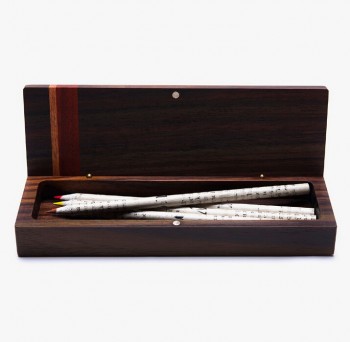 Haut de gamme personnalisé-Fin boîte de stylo en bois miXte avec aimant