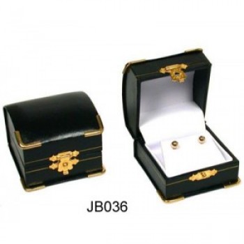 革のイヤリングは、ロック付きのボックスを表示します (Jb-026) あなたのロゴとのカスタムのために