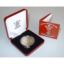 Commemorative Gold Coin Showing Box with Certificate (JB-022) for custom with your logo