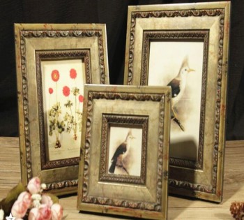 Custom high-end Country Wood Photo Frames for Home Decoration with your logo