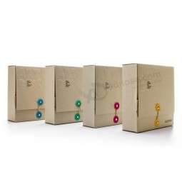  Brauner KraftPApier-PrägekunStgroßhandelskaSten mit Schnalle
