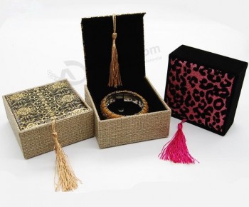  Boîtes d'Accessoires de bijoux en gros sur mesure en tissu