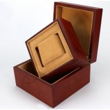 оптовая изготовленная на заказ деревянная коробка упаковки подарка вахты с подушкой