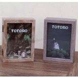 귀하의 로고와 함께 사용자 정의에 대 한 특별 한 샘플 나무 표시 프레임