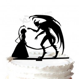 批发定制高-结束婚礼蛋糕轻便短大衣 - 万圣节恶魔剪影婚礼蛋糕轻便短大衣