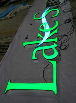 Hochwertiges 3D-LED-beleuchtetes Harz/Acryl/Vinly Buchstaben Zeichen