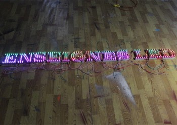 GroßhanDel benutzerDefinierte hoch-EnDe gelocht EDelstahl Zeichen mit RGB LED-Beleuchtung