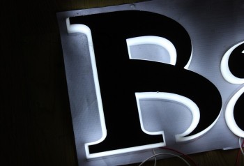 Factory Price LED Scrolling Sign Lighted Business Signs