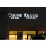 バックライト付きのステンレススチールの逆チャンネル文字