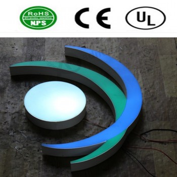пользовательские светодиодные подсвеченные буквенные знаки акрилового канала