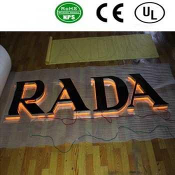 Professionelle LED-KanAl Buchstaben Zeichen. Außenwerbung Zeichen