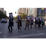 освещенный рюкзак светлый ящик с надписью