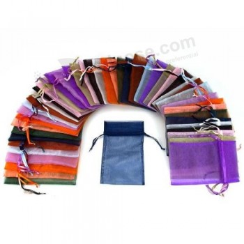 カスタム高品質のカラフルな結婚式のオーガンザは、利用可能な多くの色の袋をパウチ