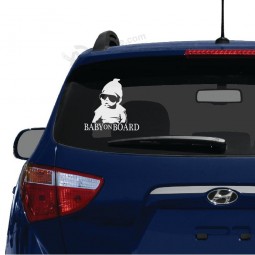 Etiqueta do carro bebê a bordo ressaca carro engraçDe Anúncios.o imPermeável Pers
