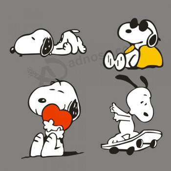 Großhandelsgewohnheit snooPy Autoaufkleber im reflektierenden Aufkleber der AutoabdeckungskratzerPastenPastennarbe lustigen Autos