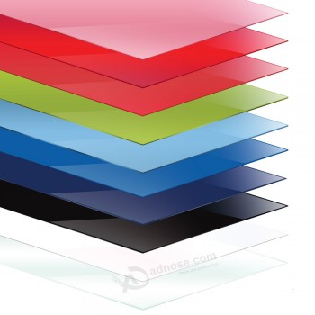 着色Perspexアクリルシートプラスチック材料パネル高品質のルーサイトシートアクリル板