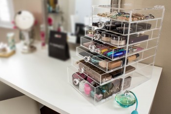Acrylic Makeup Organizer with 6 Drawers Wholesale 