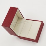 Logo personnaLisé en gros pour La boîte de bague de veLours faite à La main de cadeau de promotion