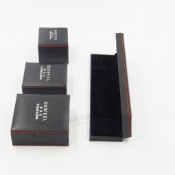 AL por mayor personaLizado aLto-Caja deL aniLLo de La joyería deL pLástico de La PU deL finaL con precio barato (J70-e1)