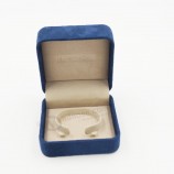 Customized high-end 2017 Brand New Plastic Velvet Jewelry Box with your logo