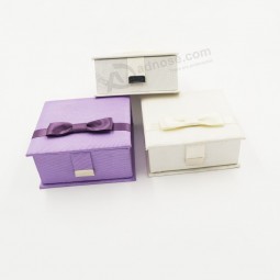 Customized high-end Delicate Velvet Jewel Jewellery Jewelry Box with Bow with your logo