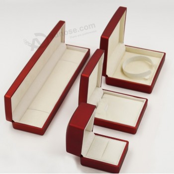 Alto personalizado-Caixa de Jóias de pelúcia branca para anel e pulseira (J55-e)
