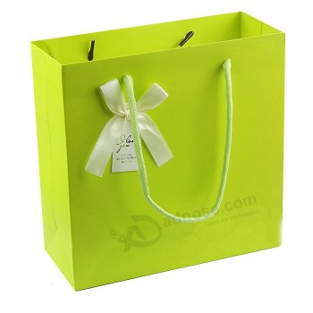Personalizar bolsas de regalo de compras hechas a mano de papel de arte al por mayor 