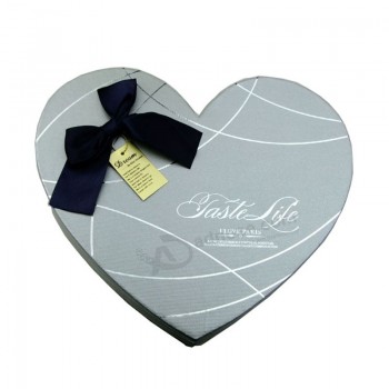 Boîte de chocolat en forme de coeur en papier fait main en gros 