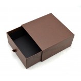 中国工厂定制手工简单纸礼品包装盒与窗口