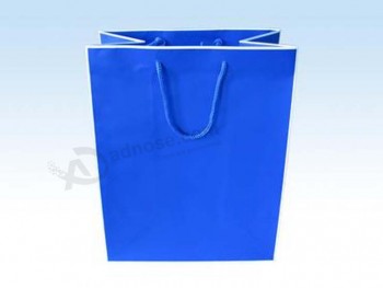 синие изготовленные на заказ бумажные подарочные пакеты для упаковки одежды (ФЛП-8908)