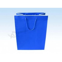 Blaue Gewohnheit druckte Papiergeschenktaschen für Kleiderverpackung (Flip-8908)