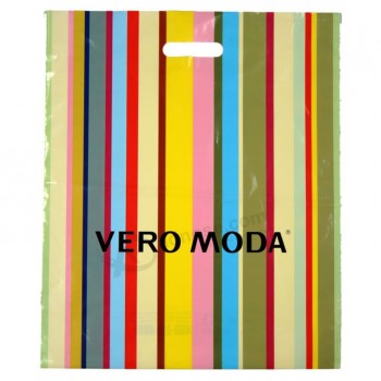 Bolsas de plástico impresas a cuatro colores para prendas de vestir (Fld-8509)