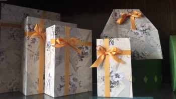 En gros belles boîtes en papier imprimées pour les cadeaux