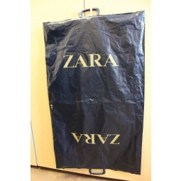 Branded Fashionable Carrier Bags for Suit
