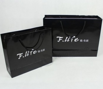 GroothandeL aangepaste hoge kWaLiteit Bedrukte Luxe geschenk papieren pakket tas voor geschenken
