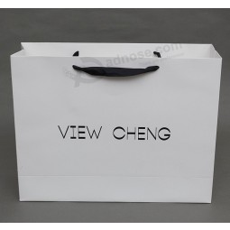 Wholesale customized high quality Lamination Customized Cosmetic Paper Gift Bag with your logo