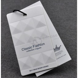 Aangepaste hoge kWaLiteit doek hang tag LaBeL afdrukken kLedinghangertje LaBeLs.